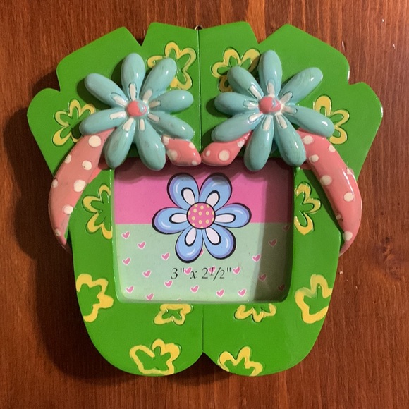 Sandal’s Frame- 2.5” x 3” Photo size of Frame - Picture 6 of 10